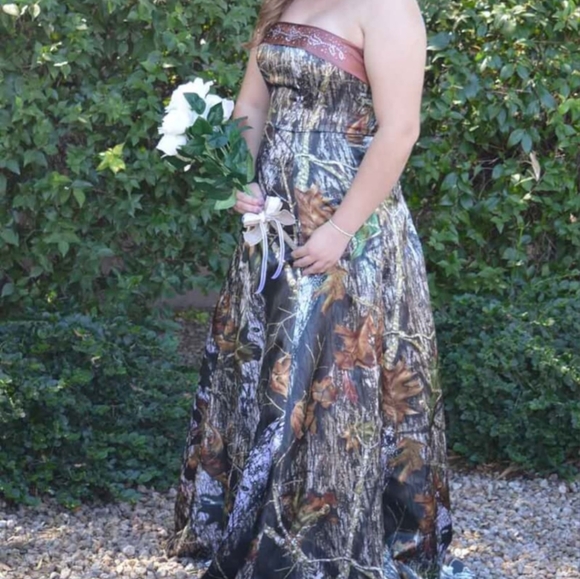 A Touch Of Camo Llc Dresses | Camo Mossy Oak Prom Bridemaids Dress Size 12 | Color: Brown/Green | Size: 12 | Howlerscloset's Closet